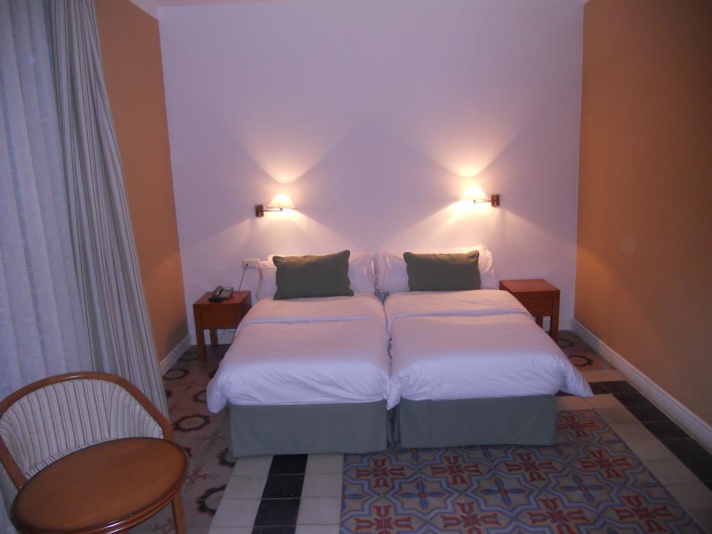 Sumaiya El Palacio Coria Rum bild