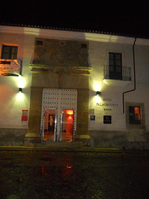 Sumaiya El Palacio Coria Exteriör bild